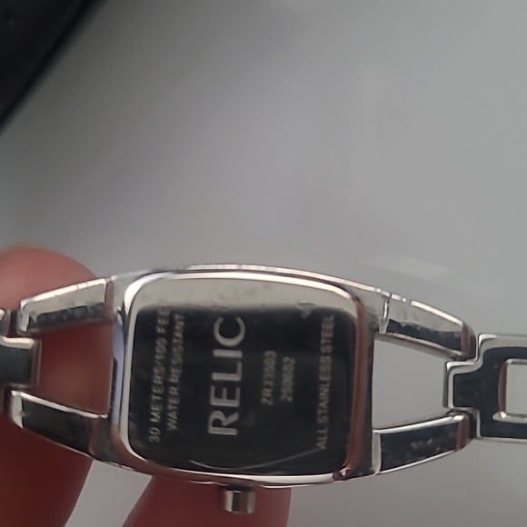 Silver Relic watch - Picture 2 of 3